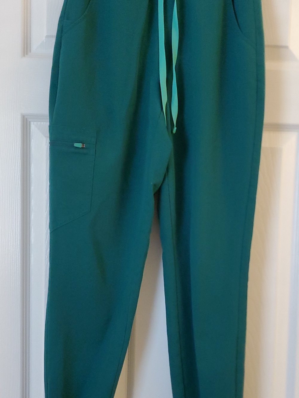 FIGS Women's Teal Jogger Scrub Pants XS